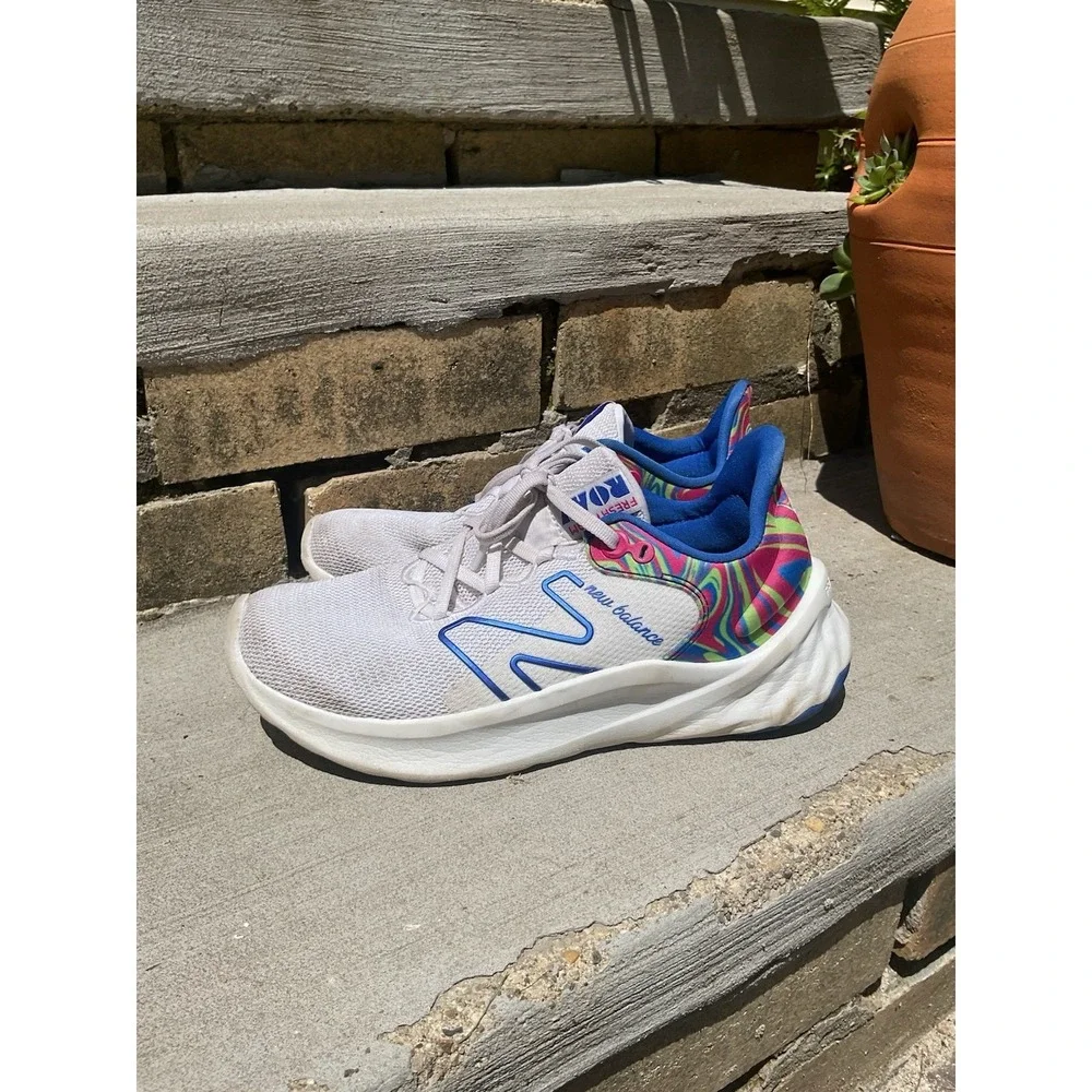 NEW BALANCE Fresh Foam ROAV‎ V2 Running WROAVJW2 Comfort Woman Size 7.5